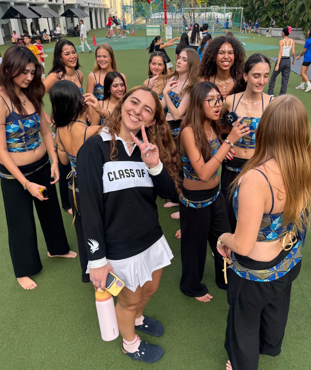 United Nations Night costumes — Costume
